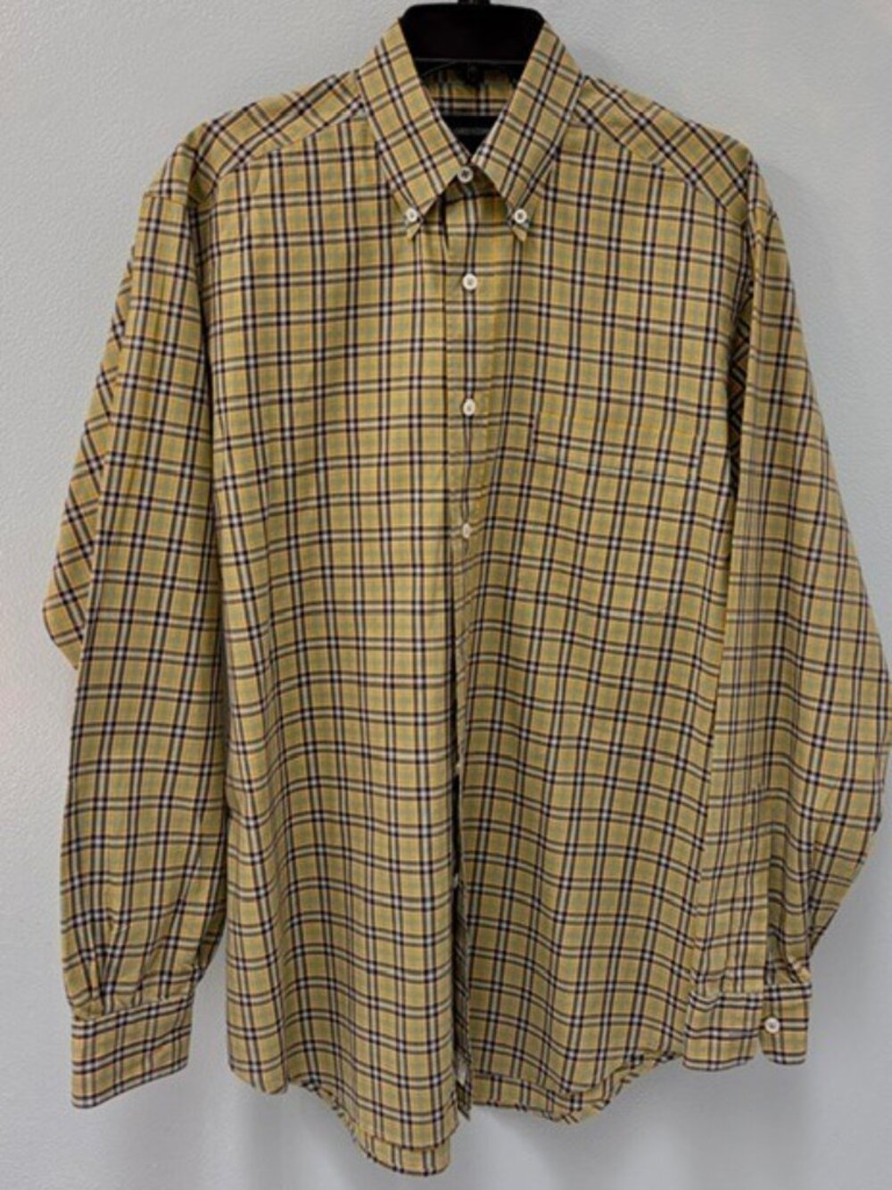 Lorenzini Mens plaid shirt: Size med. made in Italy
